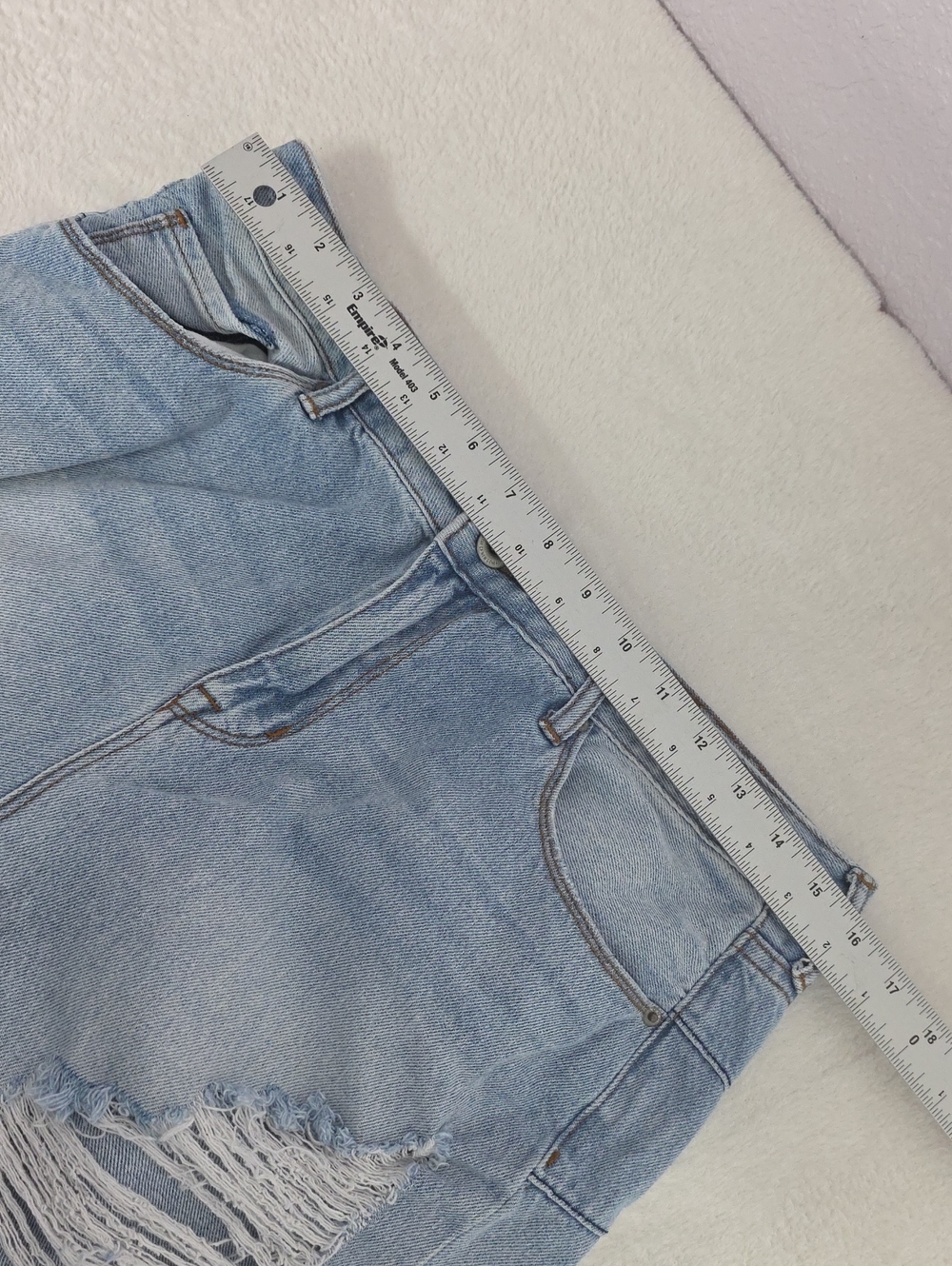 S.O.N.G. Super High Rise Curvy Distressed Denim Shorts Size 15/32 - Picture 7 of 11